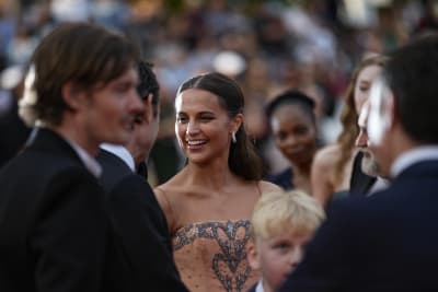 Alicia Vikander on Playing Catherine Parr in Cannes Film 'Firebrand' – The  Hollywood Reporter