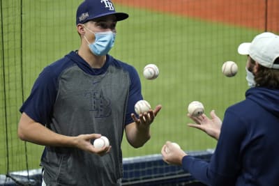 Hunter Renfroe slam helps Rays win 8-2, sweep Blue Jays to advance