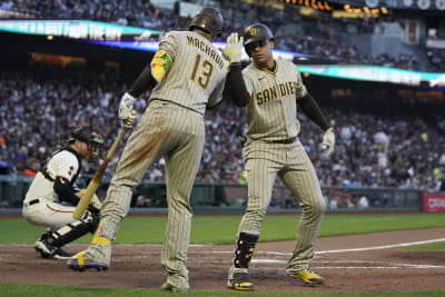 Juan Soto hits a 3-run homer in the ninth, and Padres rally to