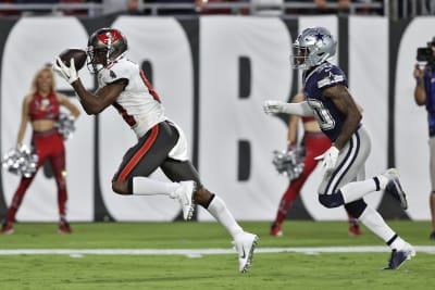 Tom Brady throws for 379 yards, 4 TDs, Bucs beat Cowboys 31-29 – The Denver  Post