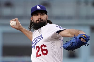 Dodgers rally to beat Braves in NL showdown