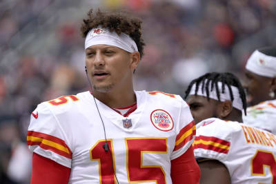 Chiefs News: Mahomes receding into background is a bizarre