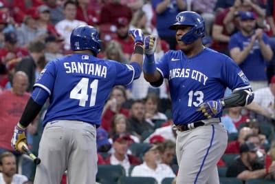 Perez enjoys big night as the Royals hammer struggling Wainwright in win  over the Cardinals