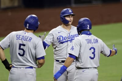 Pederson homers twice to lead Dodgers over Padres, 7-6