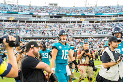 Las Vegas Raiders overrun Jaguars in rain-delayed NFL preseason