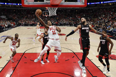 DeMar DeRozan leads Chicago Bulls past Los Angeles Lakers 115-110