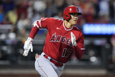 Ohtani throws 1st MLB shutout, hits 2 HRs as Angels sweep Tigers after team  says he's staying