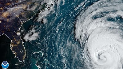 Video from inside the eye of Hurricane Ida: Beautiful, terrifying