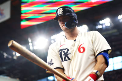 Rangers rally from 5-0 deficit to beat Marlins 9-8