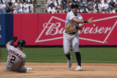 Two Yankees Baseball Players Standing Together On A Field Background,  Pictures Of The Yankees Background Image And Wallpaper for Free Download