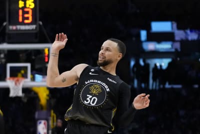 Curry scores 47, Warriors beat Kings to end 5-game skid