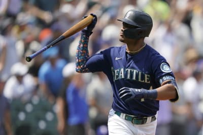 Rodríguez HR again, 3-run shot in 7th, Mariners sweep Texas – KGET 17