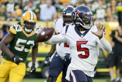 Texans officially name Tyrod Taylor starting quarterback