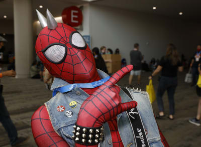 Comic-Con 2022: Masked cosplayers return to San Diego as pop culture  convention begins – Orange County Register