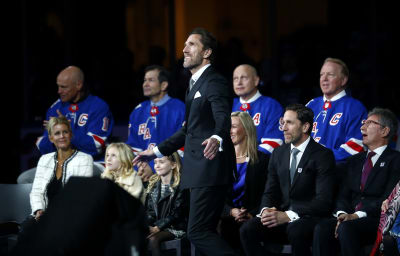 Wild winger Mats Zuccarello excited for Henrik Lundqvist's jersey retirement