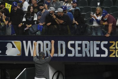 World Series MVP: Dodgers' Corey Seager wins award to cap phenomenal  postseason 