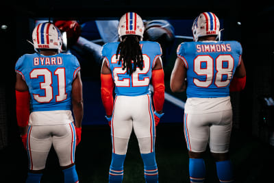 Clad in Oilers uniforms, Titans win Hall of Fame Game