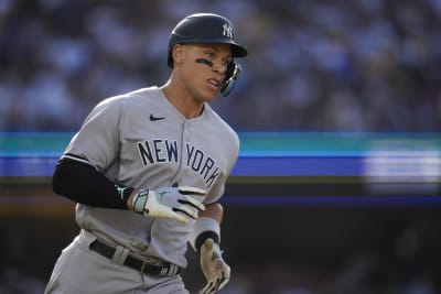 New York Yankees rightfielder Aaron Judge at 2nd base with Houston