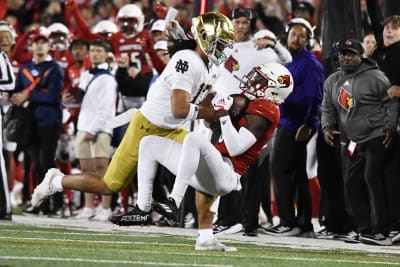 No. 25 Louisville beats No. 10 Notre Dame 33-20, with Jawhar