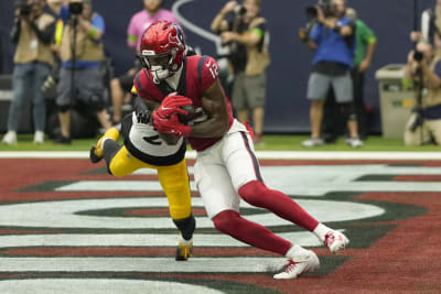 Texans go-to wide receiver Nico Collins delivers career-high performance in  win over Steelers: 'Perfect timing.