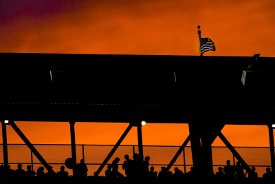 Mets Top Yanks 6-3 in Subway Series Matchup of Leaders - Bloomberg