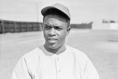 Denzel Washington Pays Tribute to Jackie Robinson in Surprise Appearance at  MLB All-Star Game