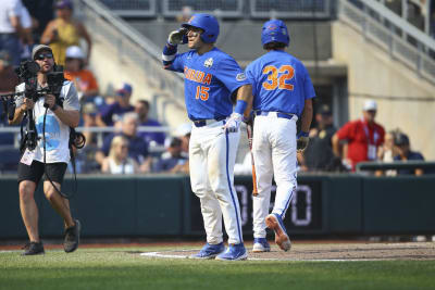 See all 6 Florida baseball home runs from record-breaking performance vs.  LSU at CWS final