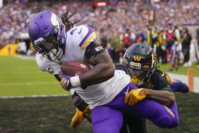 Fourth quarter comeback gives Vikings 20-17 win over Commanders