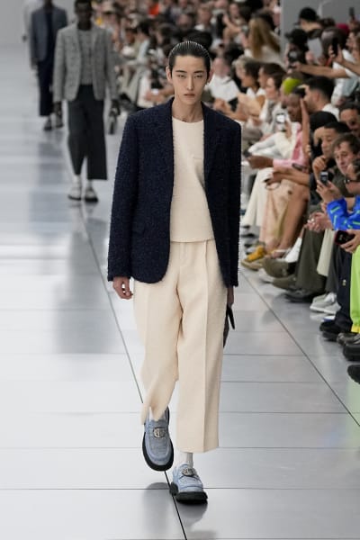Dior's Kim Jones celebrates 5 years as designer in gender-fluid Paris men's  show - The San Diego Union-Tribune