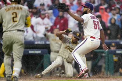 Bryce Harper's home run powers Phillies past Padres, into World Series