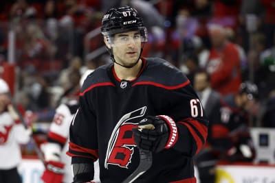 Rangers, Mika Zibanejad agree to eight-year extension