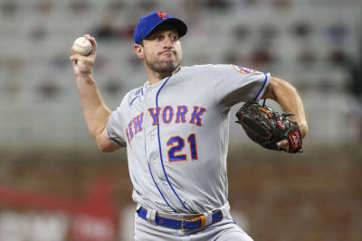 Mets to wear black for Friday's playoff opener at Citi Field: report