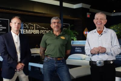 Mattress Mack gives $10,000 in furniture to disabled veteran in