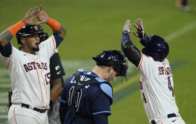 Springer, Altuve homer to keep Astros alive in ALCS