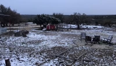 Most H-E-B stores in Central Texas to close at 6pm due to winter weather