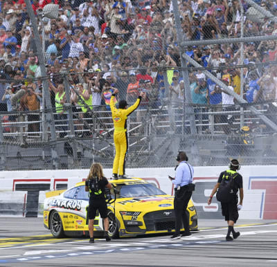 Ryan Blaney helps Roger Penske celebrate 1st back-to-back NASCAR  championships in storied career