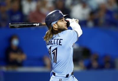 Bichette's late 2-run homer lifts Blue Jays over Rays