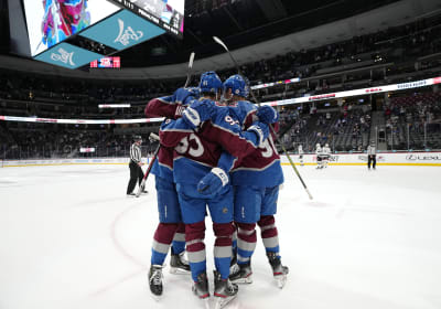 DNVR Avalanche Podcast: Colorado Avalanche change jersey number color