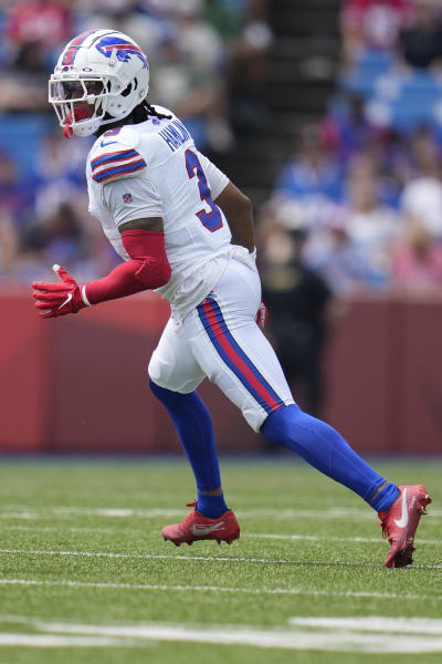 Damar Hamlin active for Bills vs. Dolphins, making regular season debut