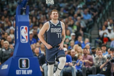 Luka Doncic's triple-double lifts Mavericks over Pelicans