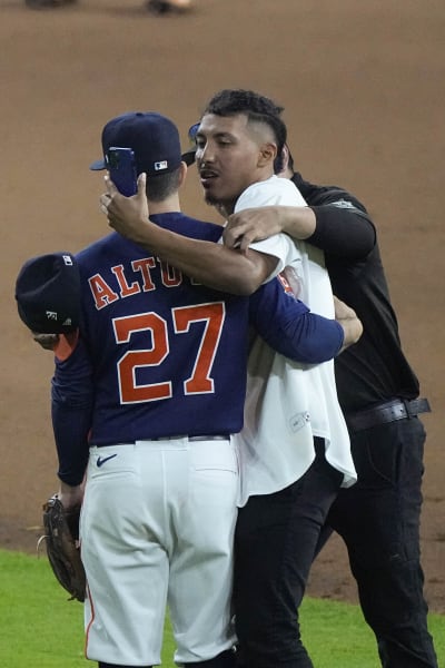 Barstool Sports on X: Altuve ripped off his jersey after walking off the  Yankees  / X