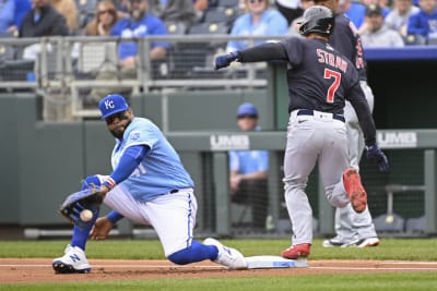 Remarkable rookie Steven Kwan delivers again as former Oregon State star  helps Guardians beat Royals 