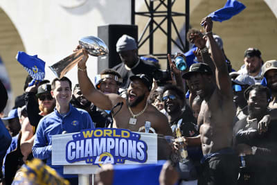 News 4 Throwback: Fans celebrate St. Louis Rams Super Bowl win
