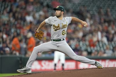 Astros' Framber Valdez sets MLB mark with 25th quality start in row