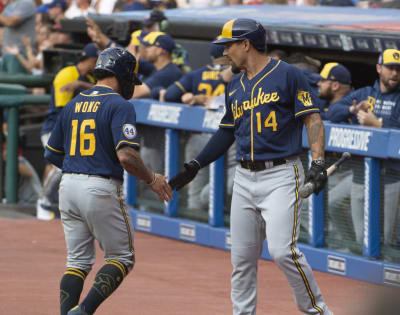 Jace Peterson, Daniel Vogelbach help Brewers win 3-game series against Reds