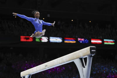 Dazzling Simone Biles wins record 8th U.S. gymnastics title a full decade  after her 1st