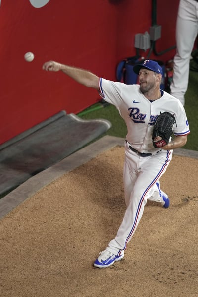 Rangers vs. Astros: Why are Max Scherzer's eyes different colors