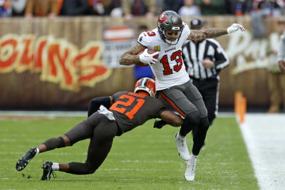 Chubb's TD run in OT powers Browns past Brady, Bucs 23-17