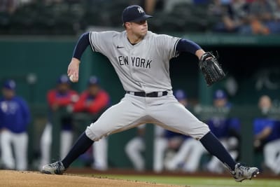 Yankees RHP Kluber has no-hitter through 8 vs. Rangers