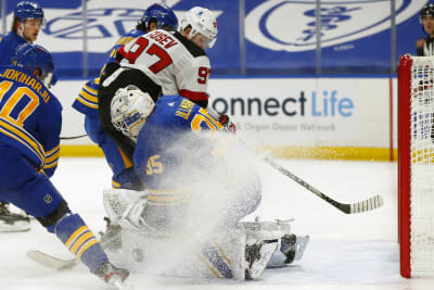 Sabres goalie Linus Ullmark injured during first period vs. Devils